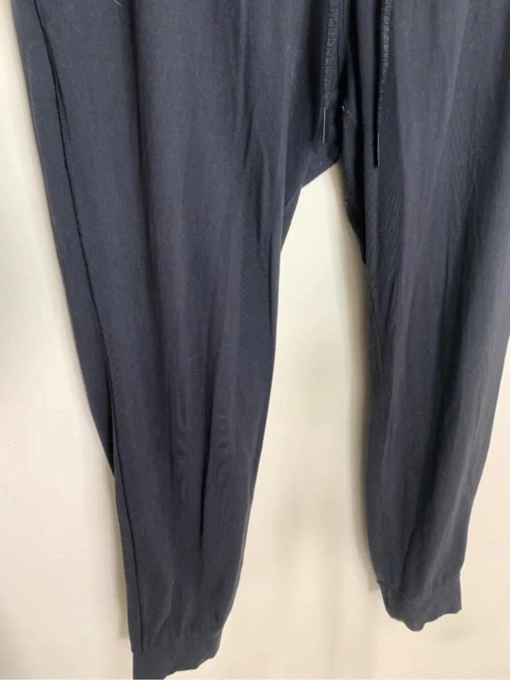 lululemon athletica good pilling